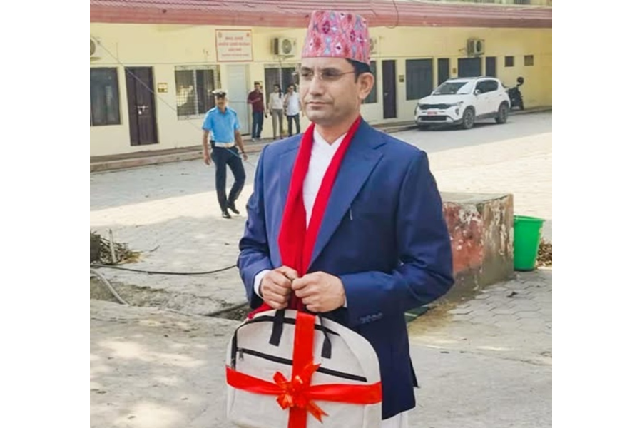 सुदूरपश्चिम प्रदेश सरकारद्वारा ३७ अर्ब ७० करोडको नयाँ बजेट प्रस्तुत
