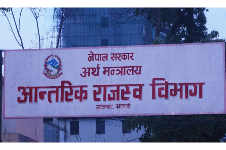 तीन हजारको सामान किन्दा नुवाकोटकी सन्तमायालाई १० लाखको उपहार