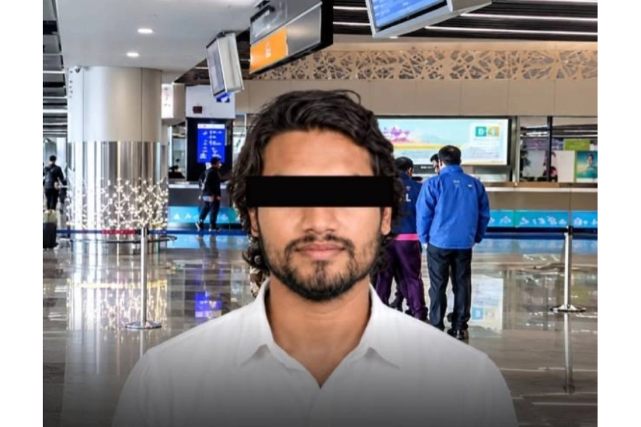 नक्कली भारतीय राहदानी बनाएर युएई भाग्न खोज्दा दिनेश खड्का लखनउमा पक्राउ